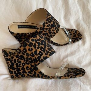 Steven by Steve Madden Leopard Print ROXY SLIP ON WEDGE SANDAL Size 9
